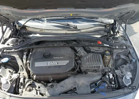 2022 BMW 228Xi z USA, uszkodzony, nr VIN WBA73AK05N7K00747